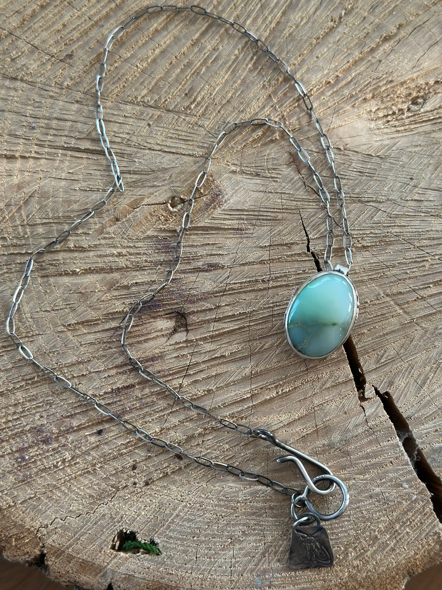 Chrysoprase pendant necklace