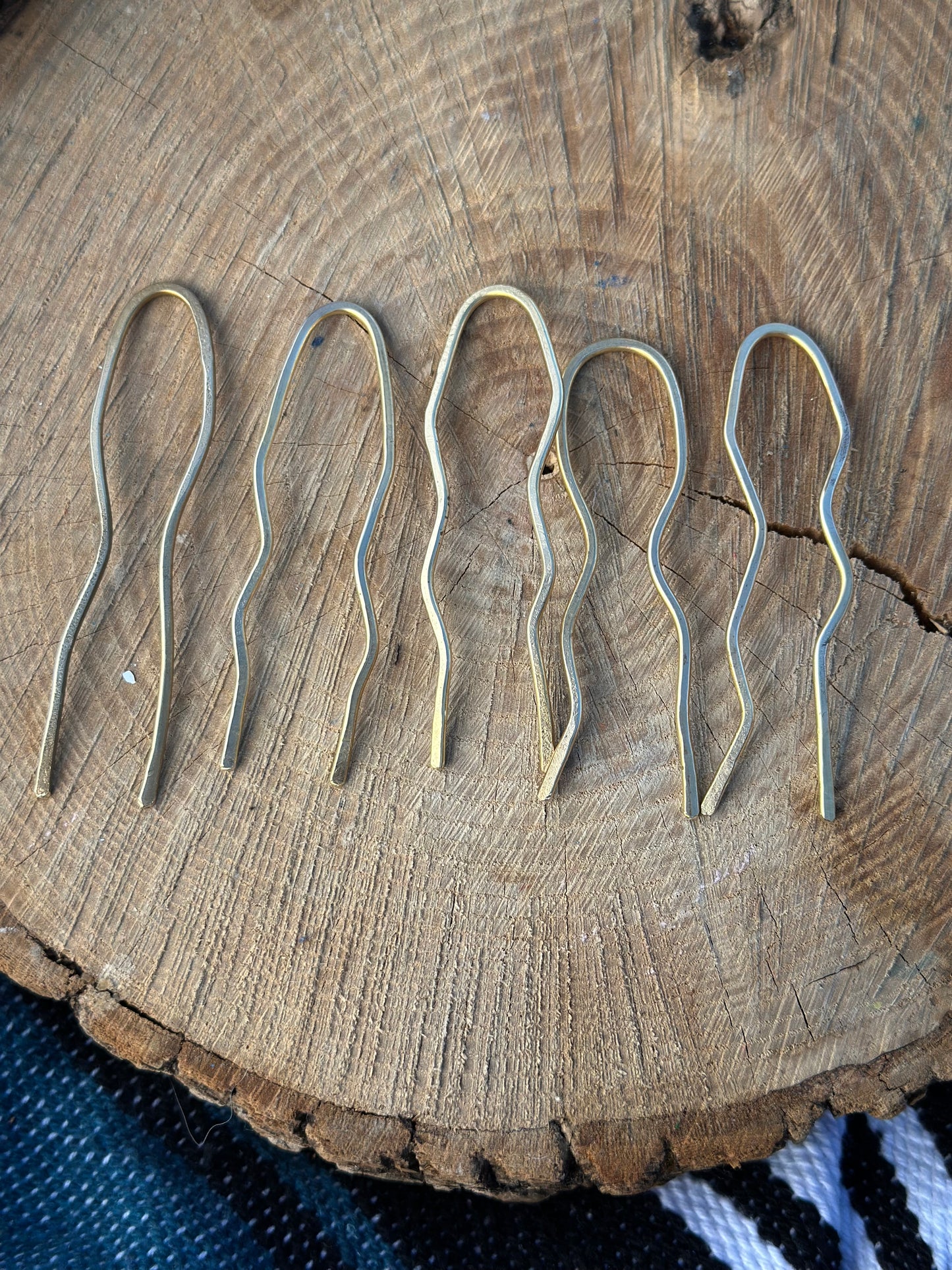Classic Lightweight Medium Hair Pin