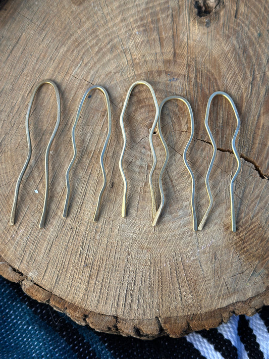 Classic Lightweight Medium Hair Pin