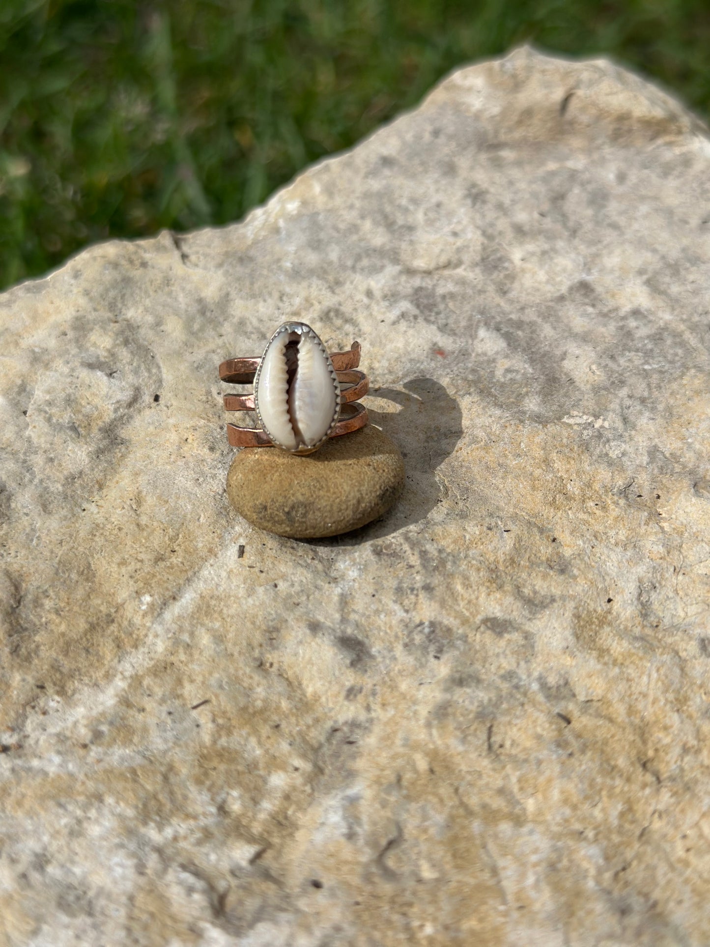 Seashell Mixed Metal Adjustable Ring