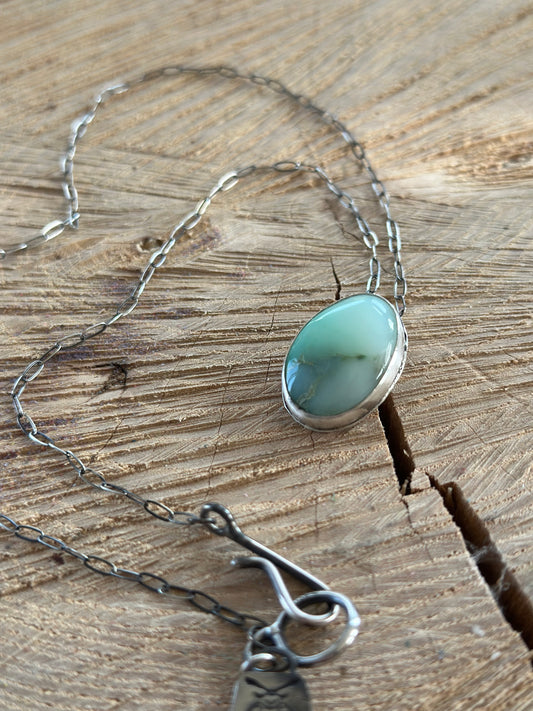 Chrysoprase pendant necklace